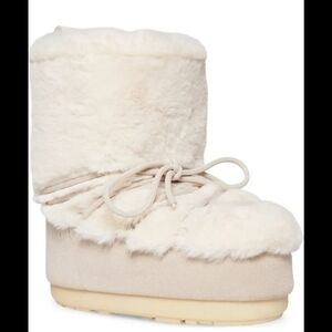 Women's Cozy White Winter Boots